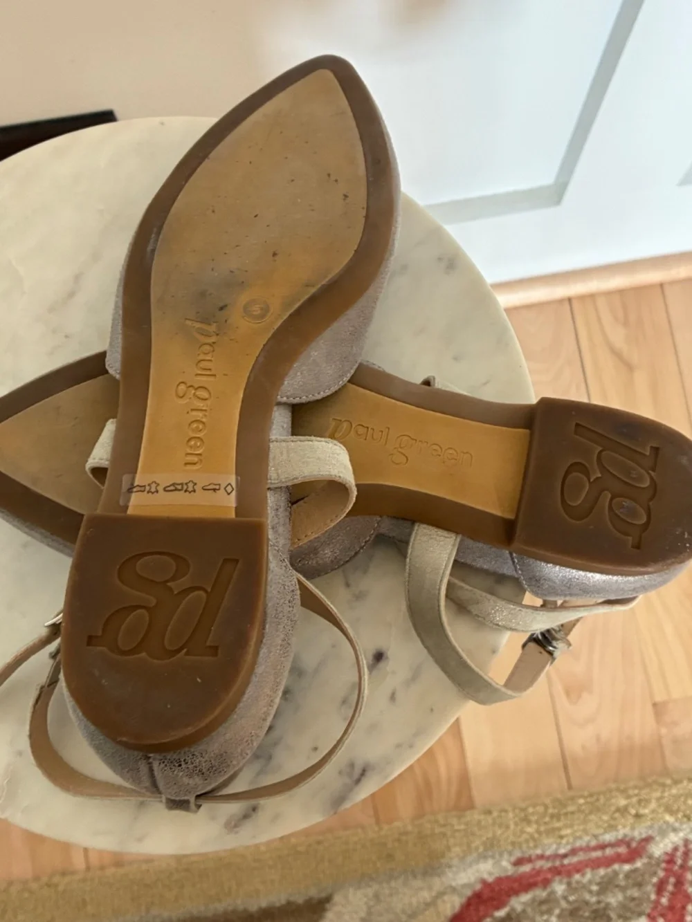Paul Green metallic silver Margot flats